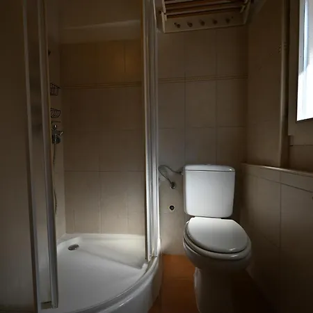 Alice With Balcony *