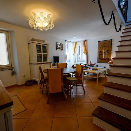 Alice With Balcony Rovinj