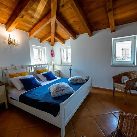 Apartment Alice With Balcony Rovinj