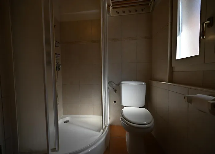 Alice With Balcony *