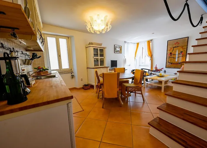 Διαμέρισμα Alice With Balcony Ρόβινι