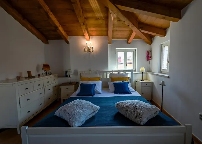 Alice With Balcony *