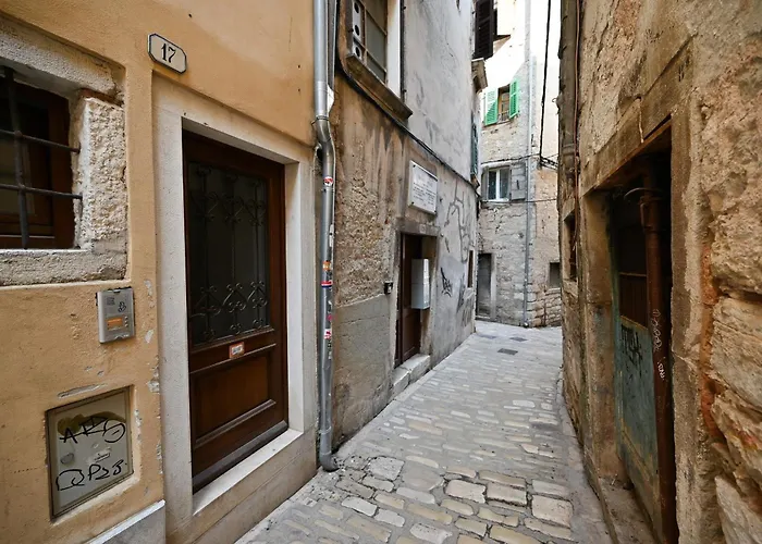 Alice With Balcony Rovinj